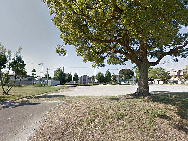 北山台中央公園(約15m)