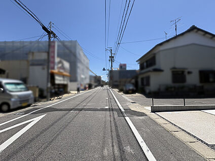 道路写真　北東側7.8ｍ