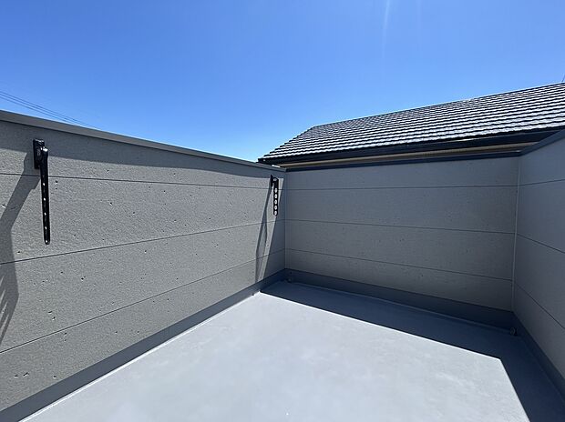 【バルコニー　施工例写真】通風・採光に優れた南面バルコニー！
