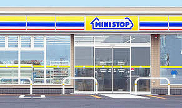 ミニストップ名古屋みなとコンコルド店（約360m）