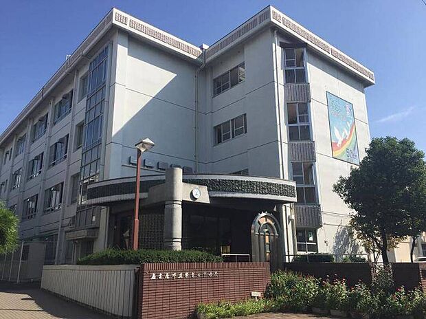 名古屋市立津賀田中学校（約1m）