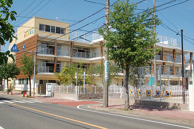 黎明保育園（約150m）