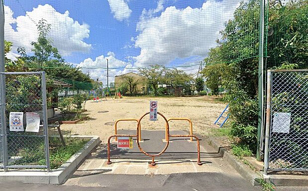 高雄南公園(約280m)