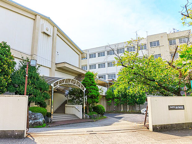 名古屋市立神沢中学校(約180m)