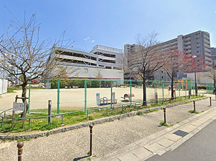 小幡駅南公園 350ｍ(徒歩5分)