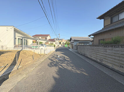 南西側前面道路