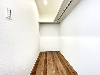   ウォークインクローゼット　同仕様