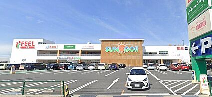 フィール三郷店 350m
