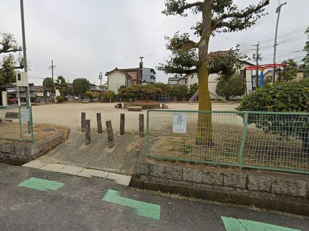 出屋敷公園(約320m)