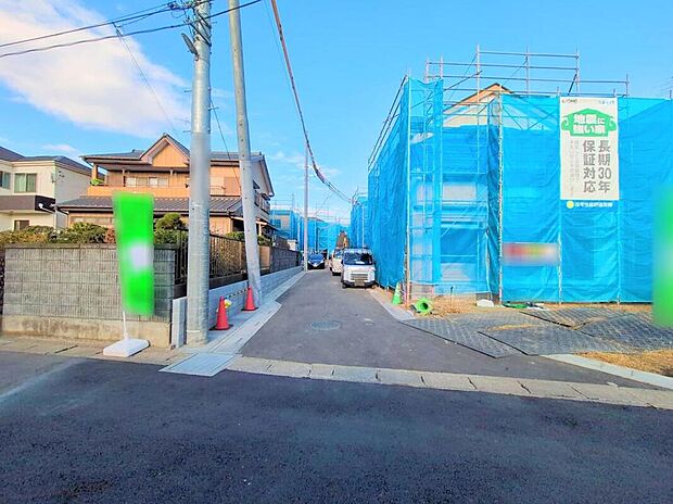 ≪見学予約ができます!≫≫
分譲地内には新設道路が☆
住居者以外の侵入も少なく、快適で穏やかな新生活をサポート♪