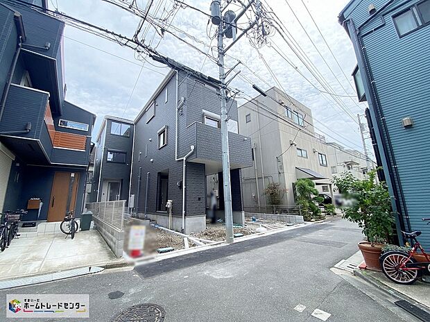 ≪見学予約可能！≫
保育園・中学校やスーパーが徒歩10分圏内に揃う暮らしやすいエリア☆