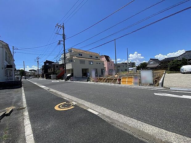 ≪現地ご案内は便利なネット予約も可能です!お気軽にお問い合わせください♪≫小学校、中学校、複数スーパーが徒歩10分圏内に揃う、ご家族みんなが暮らしやすいエリアです♪