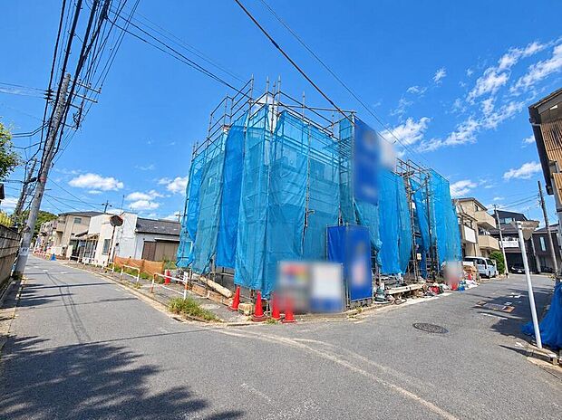 ≪見学予約可能！≫
利便性と自然、周辺環境の心地よさは写真や文章では伝えきれません。日々の動線や採光、周辺施設との距離感まで、ぜひ現地でご体感ください。