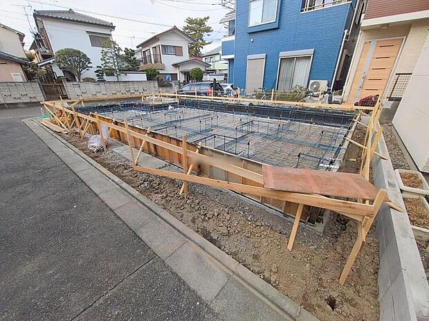 【現地外観写真】建設途中の写真です!