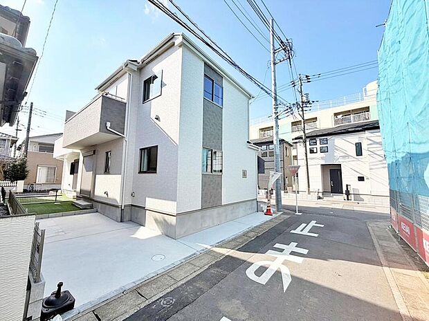 【前面道路含む現地写真】≪内覧以外にも資金計画やライフプランに寄り添ったご提案をいたします♪≫