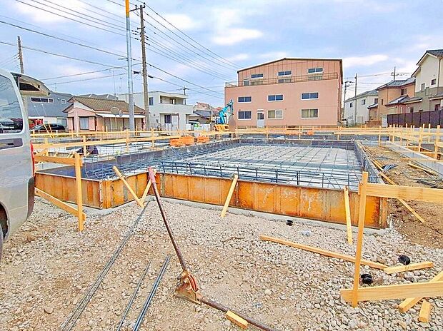 【現地外観写真】≪現地ご案内は便利なネット予約も可能です!お気軽にお問い合わせください♪≫
日々の動線や採光、周辺施設との距離感まで、ぜひ現地でご体感ください。