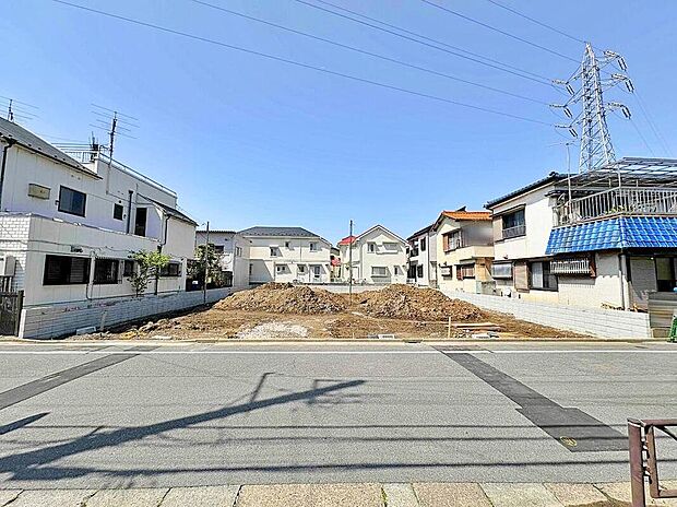 【前面道路含む現地写真】現地（2026年4月）撮影
耐震性能最高等級3：消防署や警察署など防災拠点となる建物に求められる最も高い耐震性能を持つ住宅基準で、震度7ほどの地震にも耐えられる安心の設計です♪