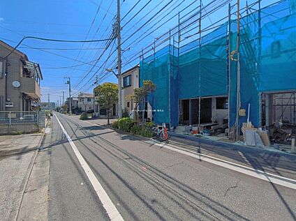 前面道路含む現地写真