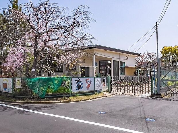 八潮市立伊草保育所（約650m）