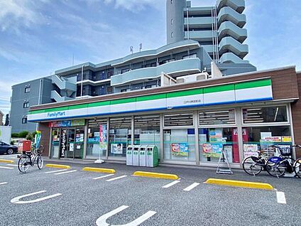 ファミリーマート 江戸川興宮町店 650m(徒歩9分)
