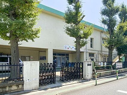 荒川区立町屋幼稚園 350m (徒歩5分)