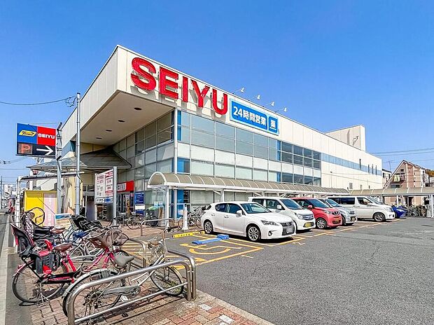 西友加賀鹿浜店（約450m）