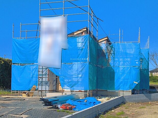 【現地外観写真】≪内覧以外にも資金計画やライフプランに寄り添ったご提案をいたします♪≫
広大な土地は家庭菜園やドッグランなど、使い道を考えるだけで楽しくなりますね◎
