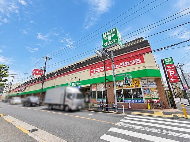 サミットストア葛飾区役所前店(約400m)