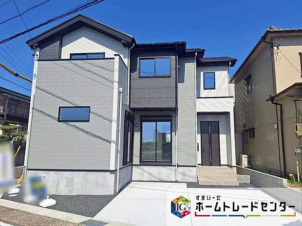 守山区今尻町２期　限定１棟
完成済み物件につき、ご案内可能です♪
ぜひ現地にて、実際の建物・日当たり・周辺環境などご覧下さい！
お問い合わせはお気軽に、ホームトレードセンター株式会社まで♪