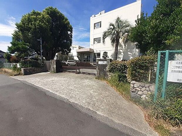 名古屋市立鳴海東部小学校(約1,800m)