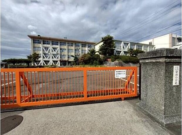 豊明市立沓掛小学校（約1,500m）