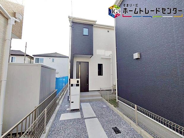 【現地外観写真】春日井市気噴町５丁目第１期　２号棟
ホームトレードセンター株式会社までお気軽にお問い合わせ下さい♪