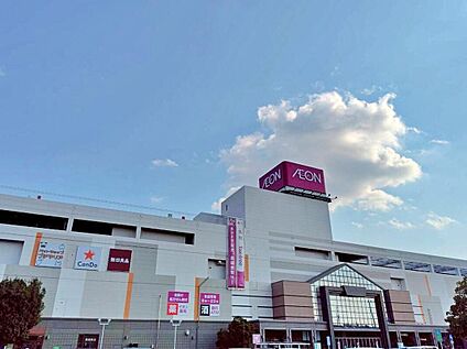 イオン小牧店 1404m(徒歩18分)