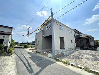 販売現地