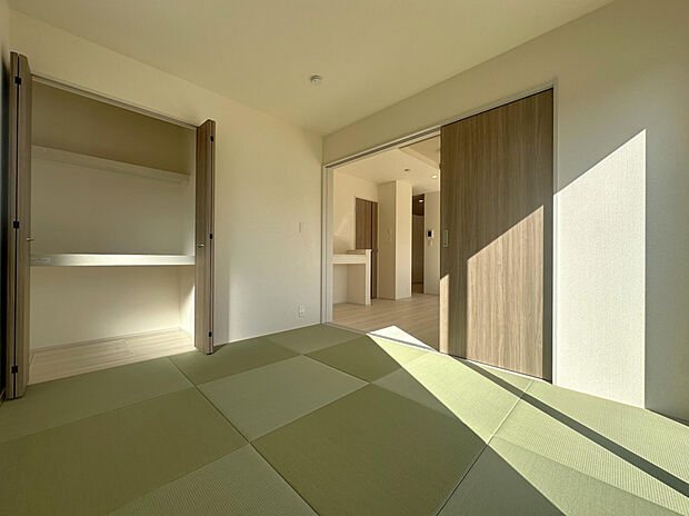 【(1)号棟　和室】お子様の遊び場や客間としての利用も◎