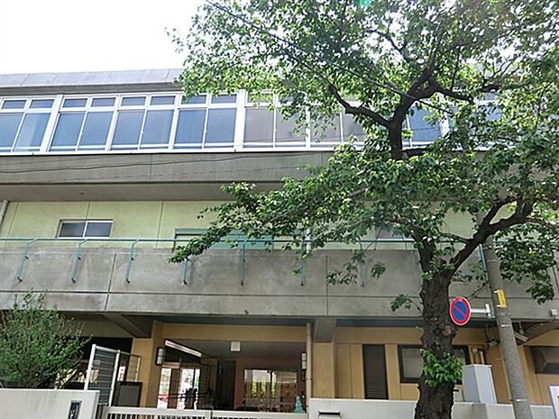 いずみ保育園旭丘（約611m）