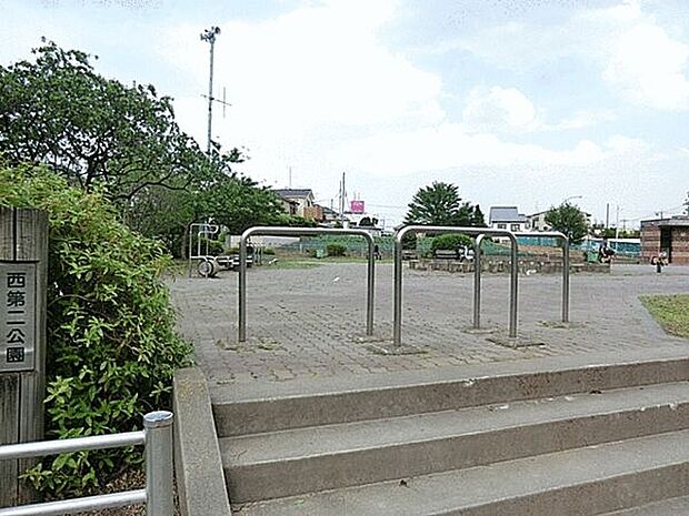 西第二公園(約1,387m)