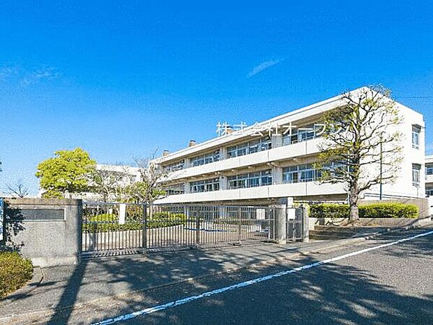 横浜市立新石川小学校（約1,107m）