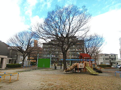 六所社公園 1383m