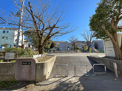 西寺尾第二公園 193m