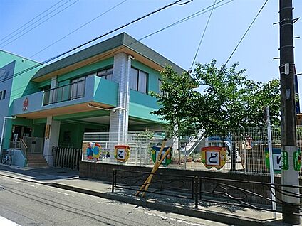 川崎こまどり幼稚園 537m