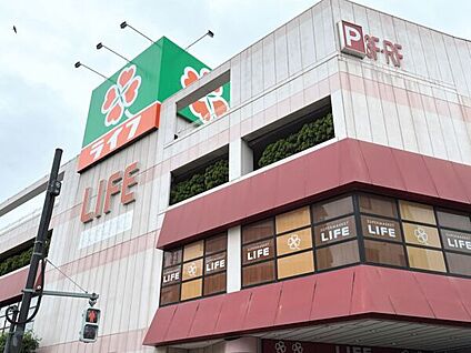ライフ千川駅前店 597m