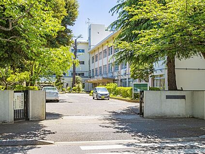 船橋市立習志野台中学校 116m