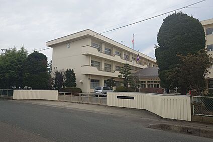 増田中学校 270m