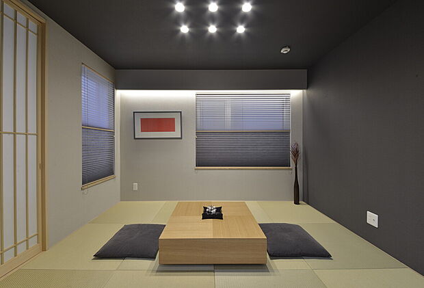 【奥ゆかしさを醸し出す和室】当社施工事例:お客様の自由に設計することが出来ます。