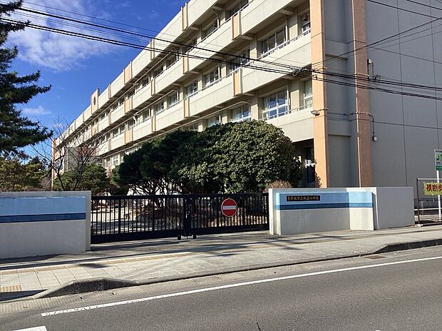 城南小学校（約1,400m）