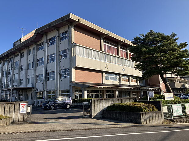 富田中学校（約1,610m）