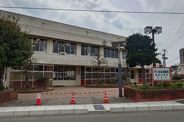 名取市立増田小学校（約560m）