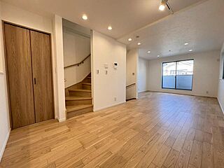 中野区江古田1丁目　機能性と美しさを兼ね備えた充実の住まい♪ 外観