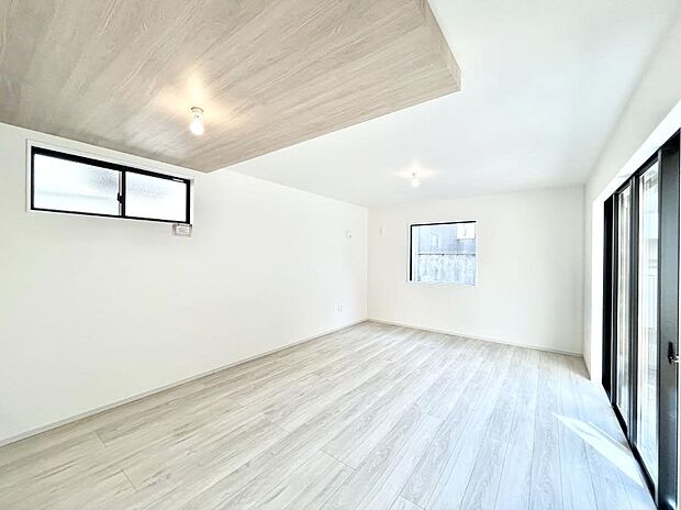 落ち着いた雰囲気のＬＤＫは家族みんなの快適空間  